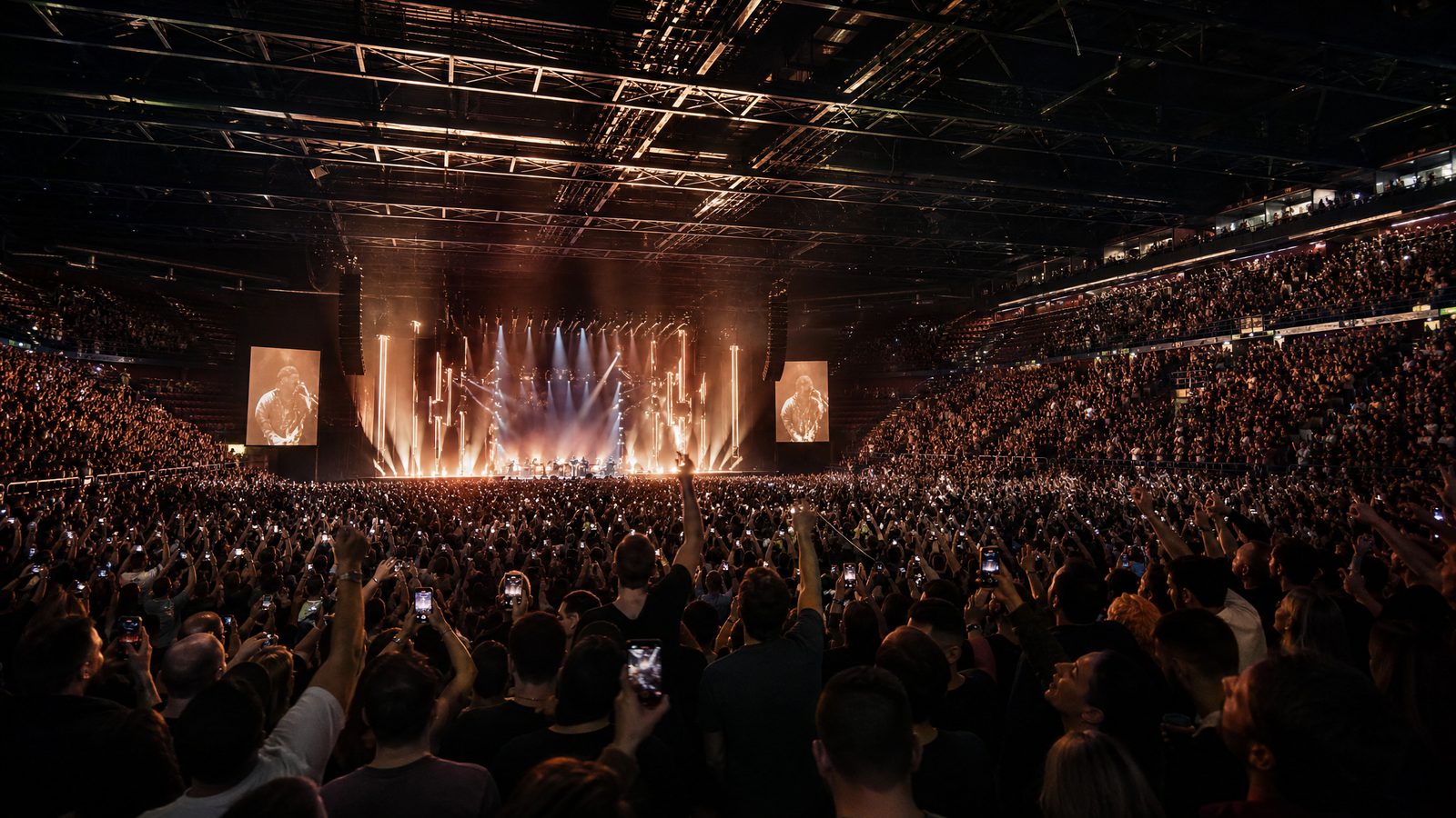Concerto live al Mediolanum Forum di Assago